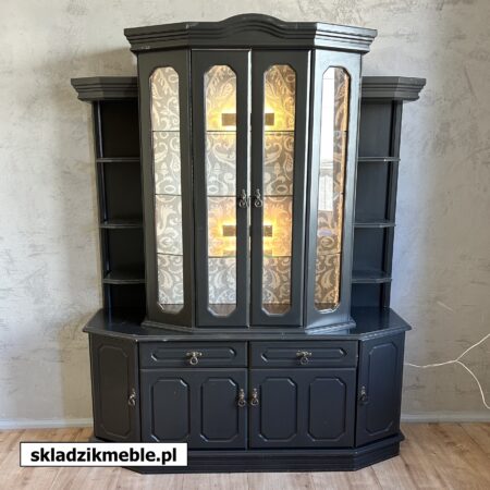 670624 KREDENS WITRYNA PRZESZKLONA GRAFIT    