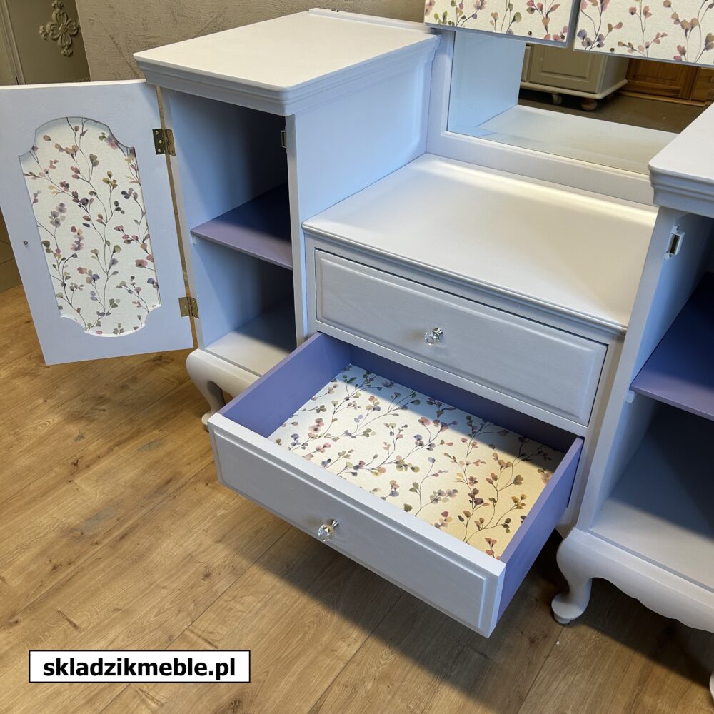 220325 BŁĘKITNA TOALETKA PO METAMORFOZIE - obrazek 12