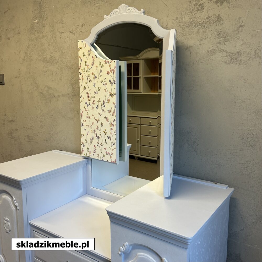 220325 BŁĘKITNA TOALETKA PO METAMORFOZIE - obrazek 20