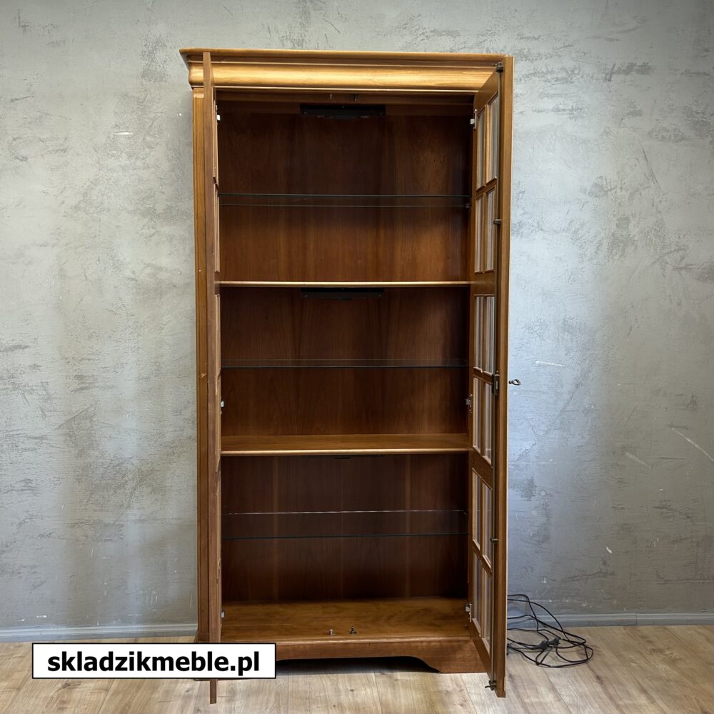 050525 SKANDYNAWSKA WITRYNA PRZESZKLONA PODŚWIETLANA - obrazek 10
