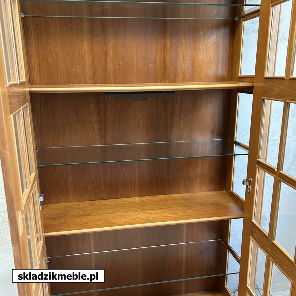 050525 SKANDYNAWSKA WITRYNA PRZESZKLONA PODŚWIETLANA - obrazek 12
