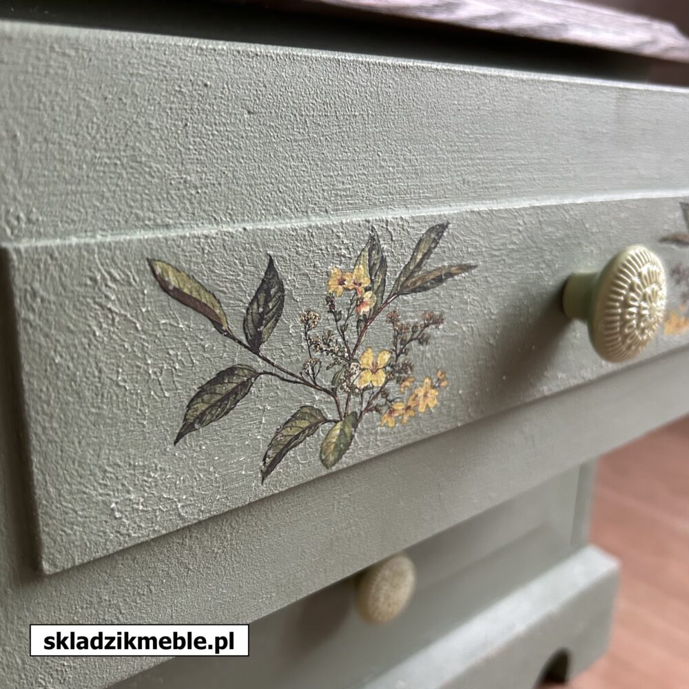 070725 NIEWIELKA SZAFKA Z DWIEMA SZUFLADKAMI, PO METAMORFOZIE - obrazek 24