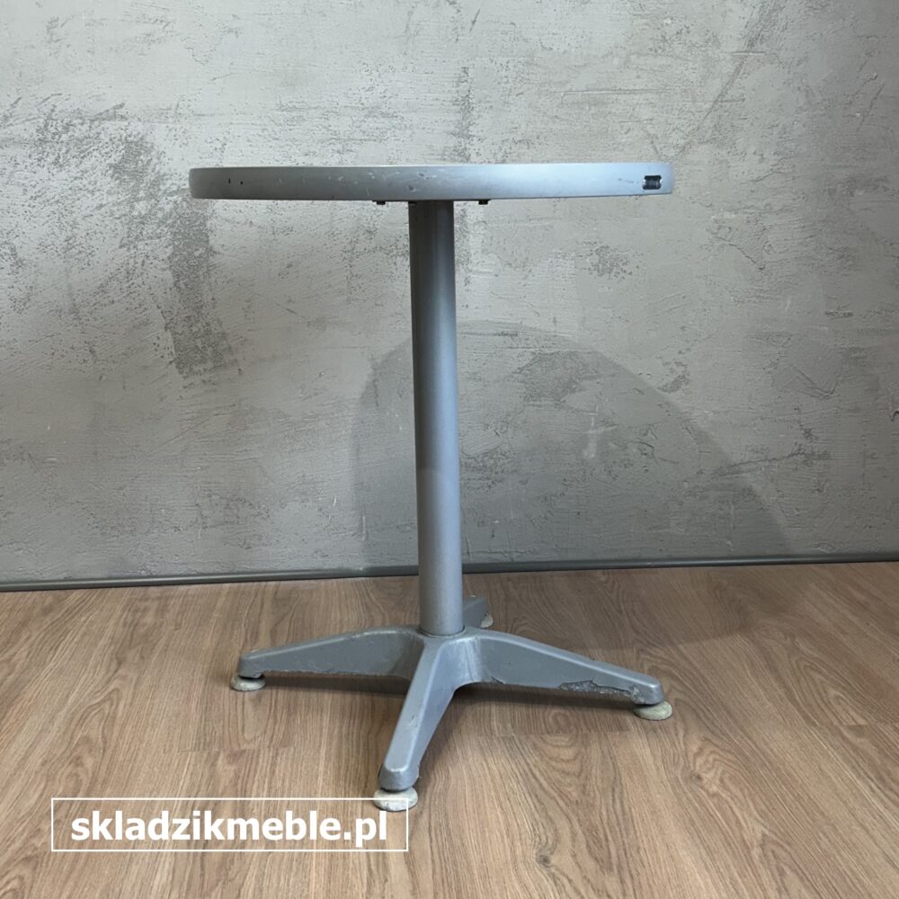 210725 STOLIK OGRODOWY SZARY Z DREWNIANYM BLATEM - obrazek 3