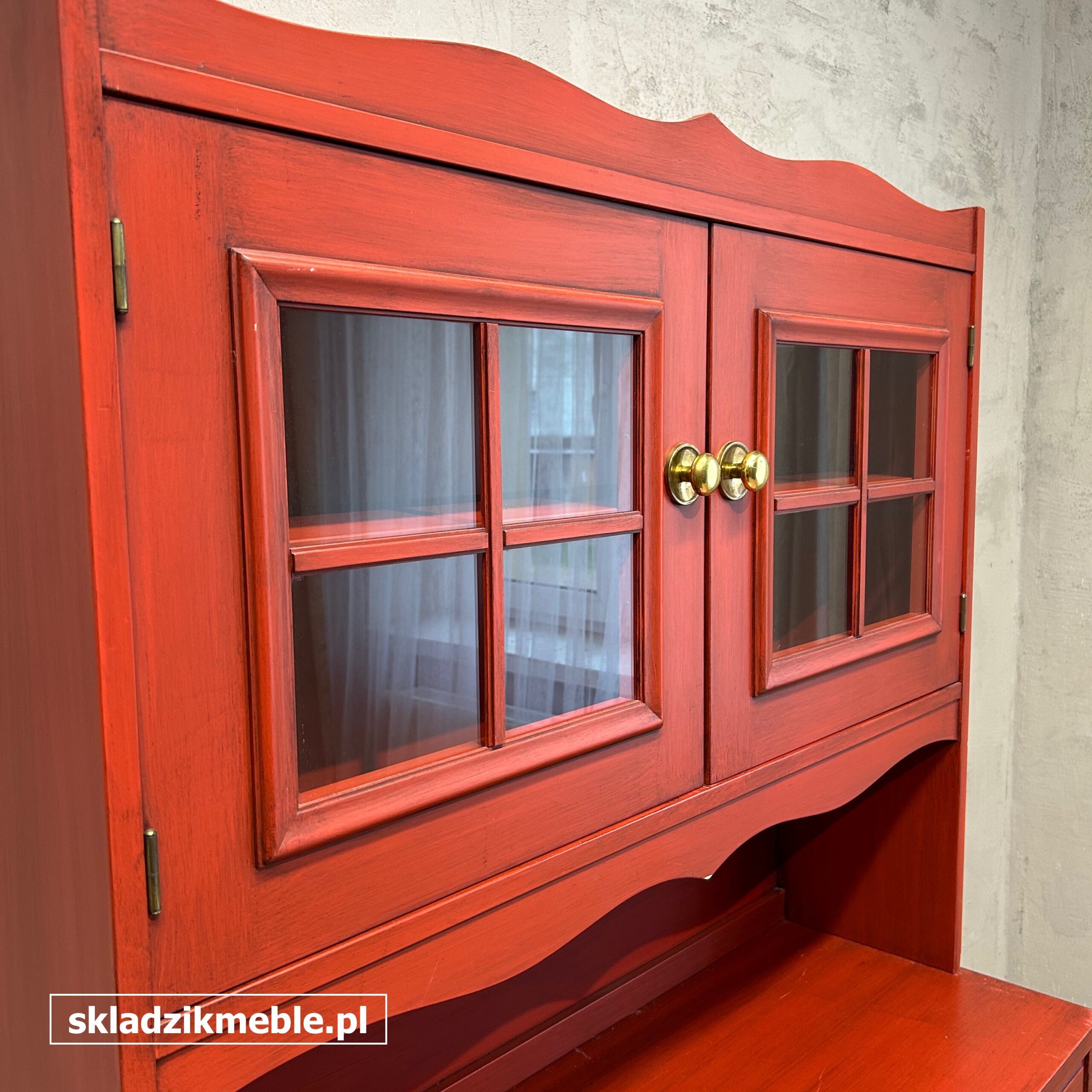 111025 SKANDYNAWSKI KREDENS W KOLORZE BURGUND - obrazek 9