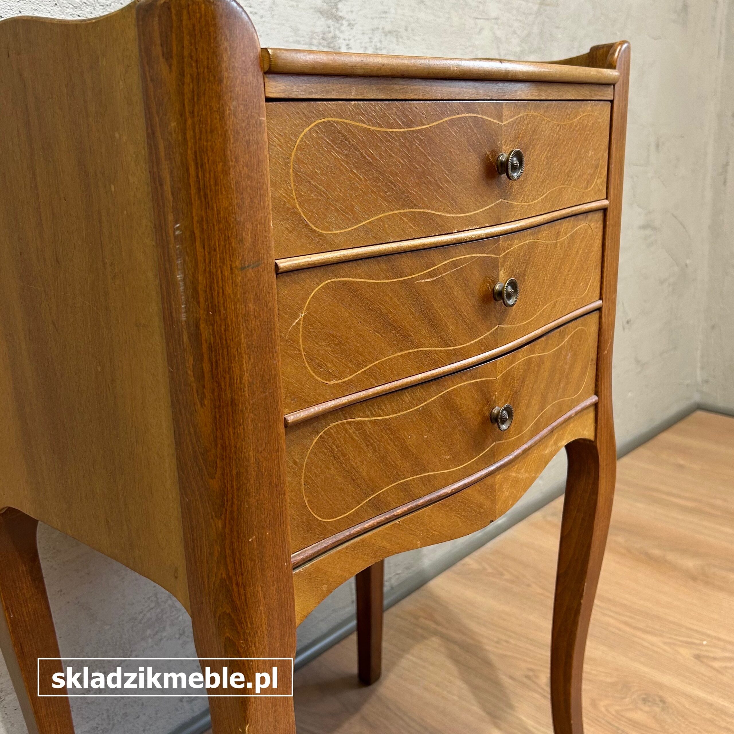 141025 MAŁA KOMODA, STOLIK, SZAFKA W STYLU LUDWIKOWSKIM - obrazek 4