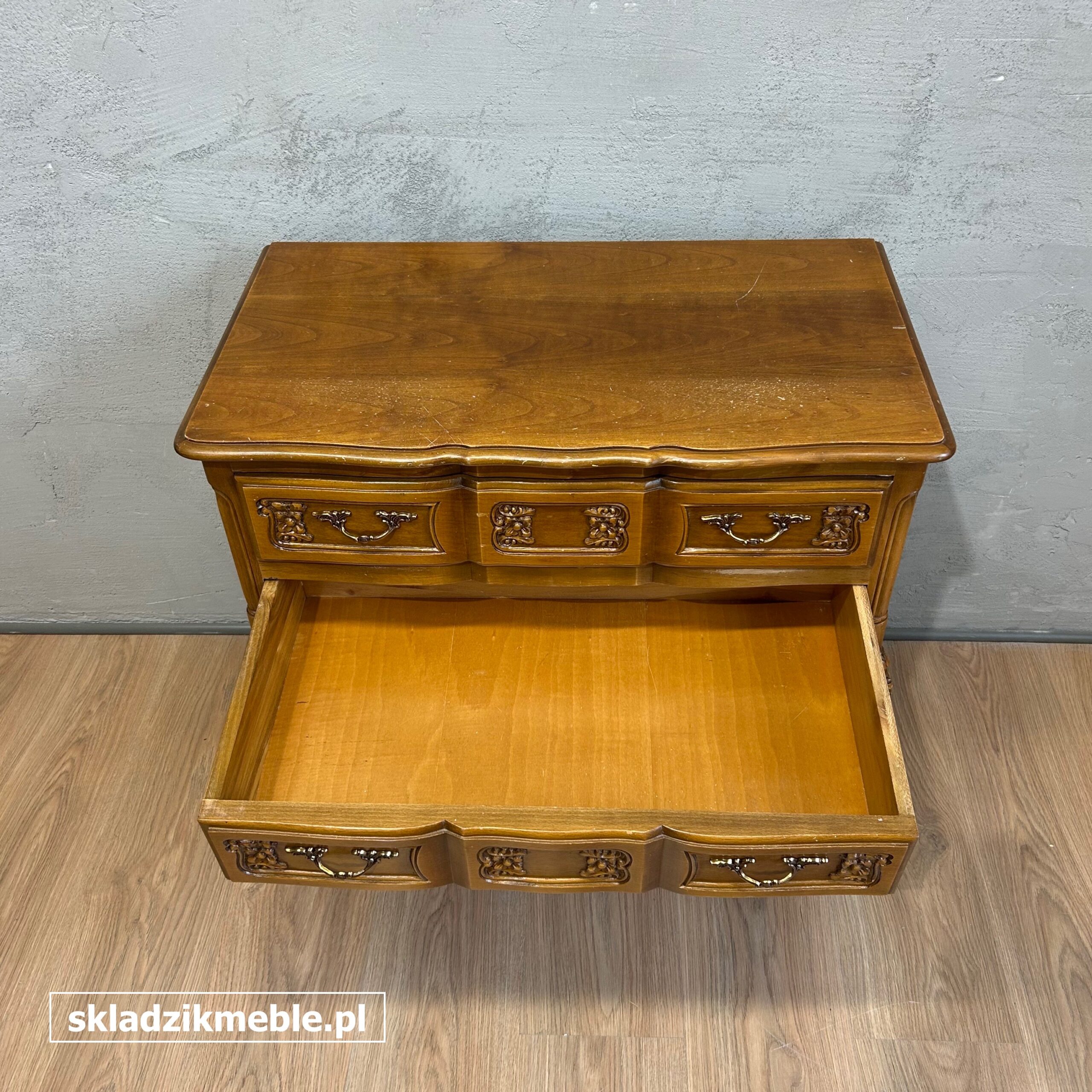 151025 KONSOLKA, KOMODA NA NÓŻKACH W STYLU LUDWIKOWSKIM - obrazek 12