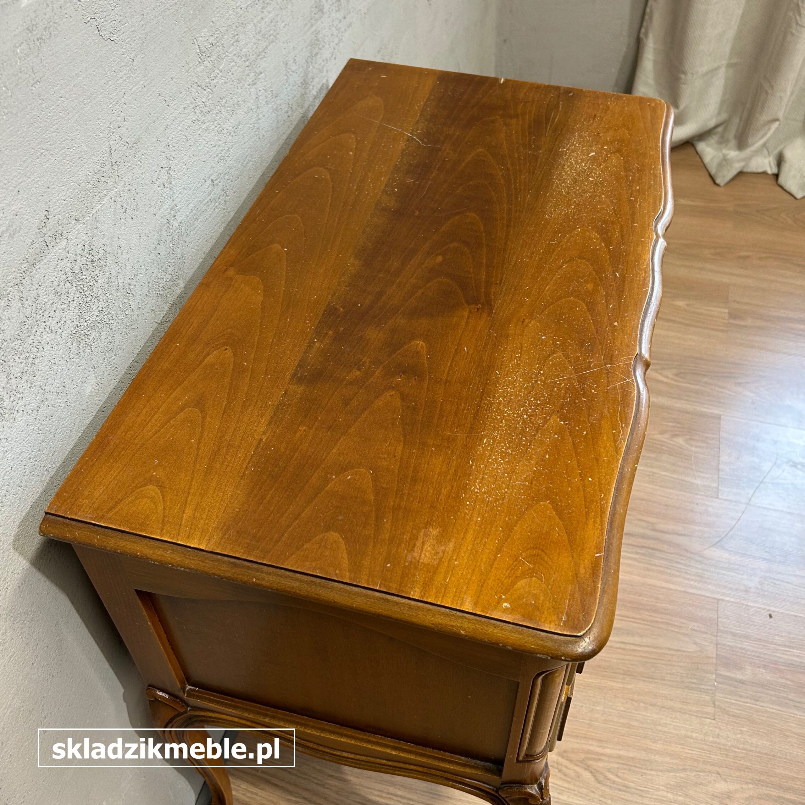 151025 KONSOLKA, KOMODA NA NÓŻKACH W STYLU LUDWIKOWSKIM - obrazek 6