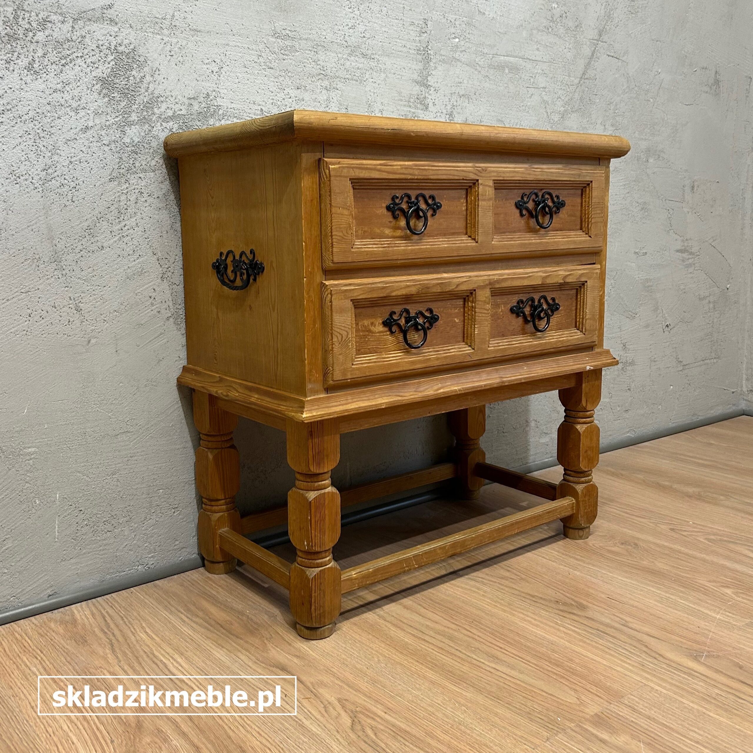161025 MAŁA BAROKOWA KOMODA SOSNOWA Z DWIEMA SZUFLADAMI - obrazek 12