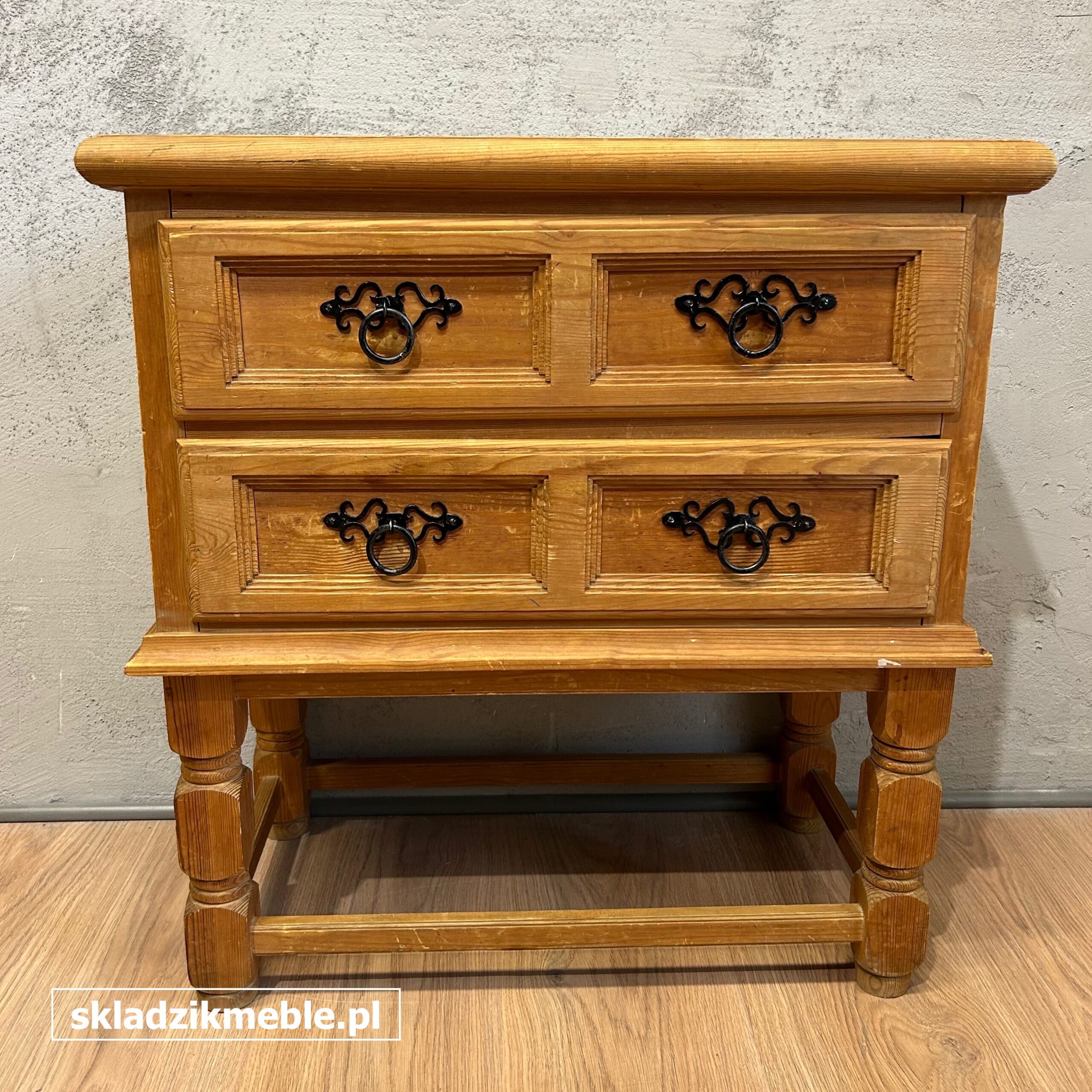 161025 MAŁA BAROKOWA KOMODA SOSNOWA Z DWIEMA SZUFLADAMI - obrazek 5
