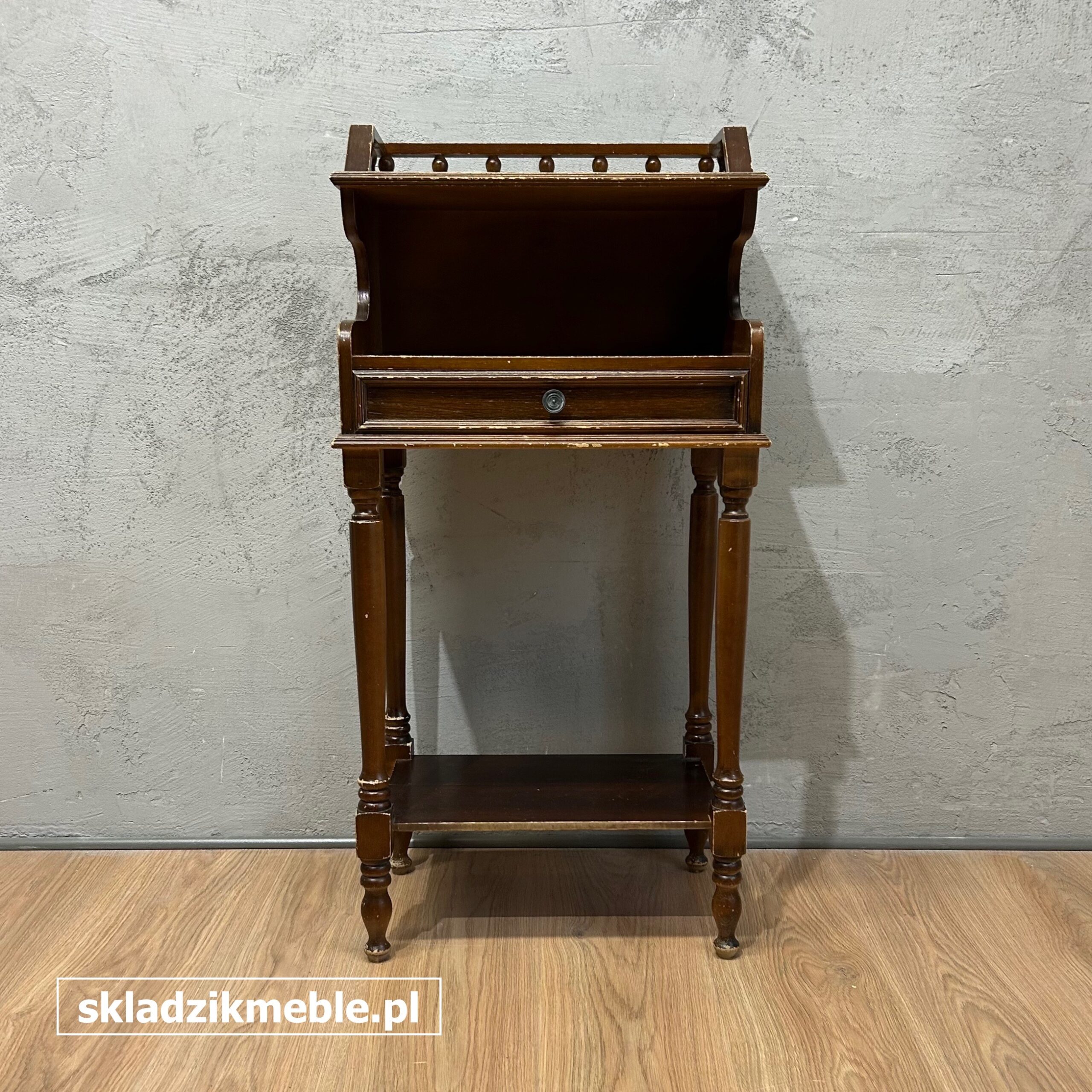 181025 NIEWIELKI, WYSOKI STOLIK, POMOCNIK, TELEFONIERA