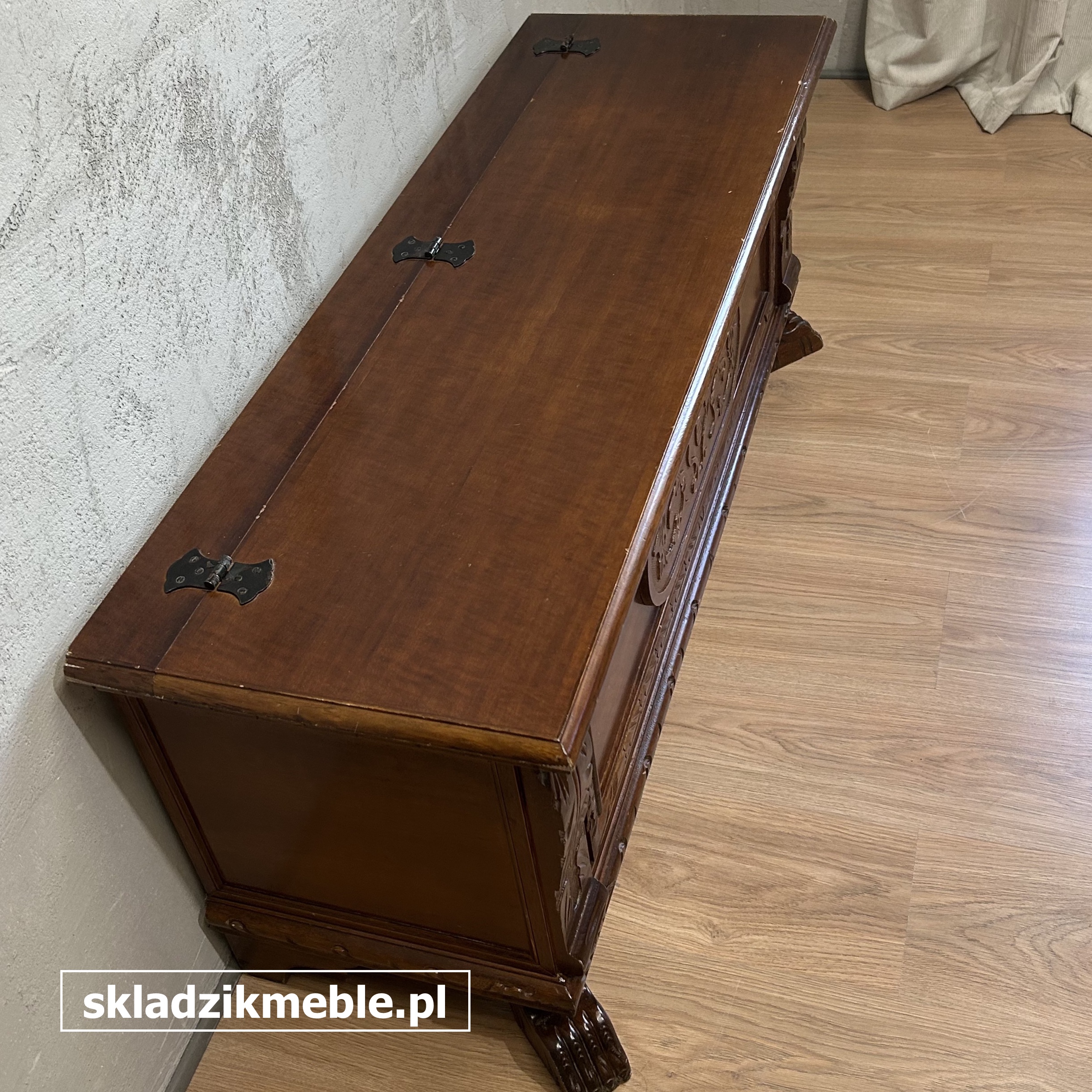 191025 RUSTYKALNA SKRZYNIA, KUFER, SIEDZISKO ZE SCHOWKIEM - obrazek 8