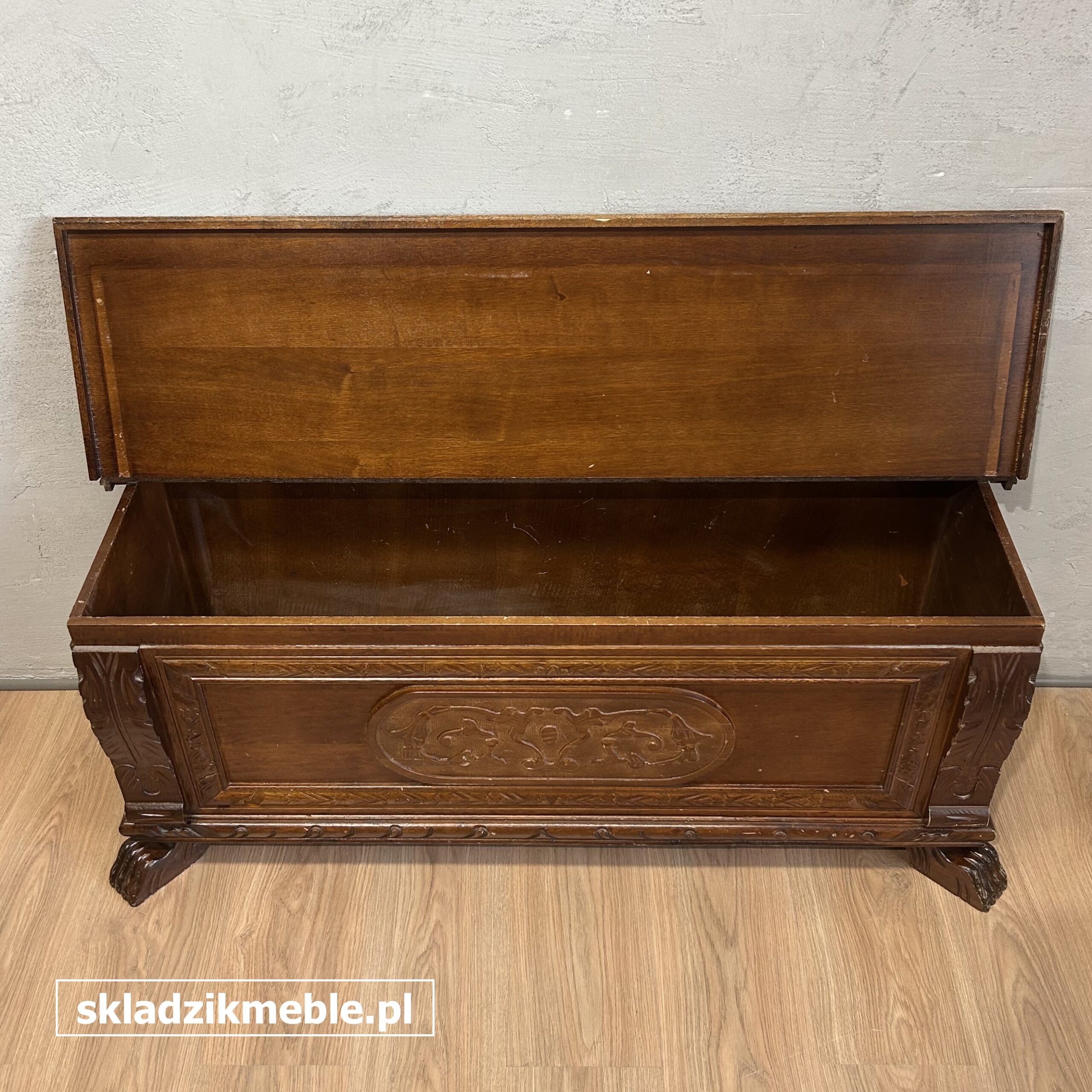 191025 RUSTYKALNA SKRZYNIA, KUFER, SIEDZISKO ZE SCHOWKIEM - obrazek 11