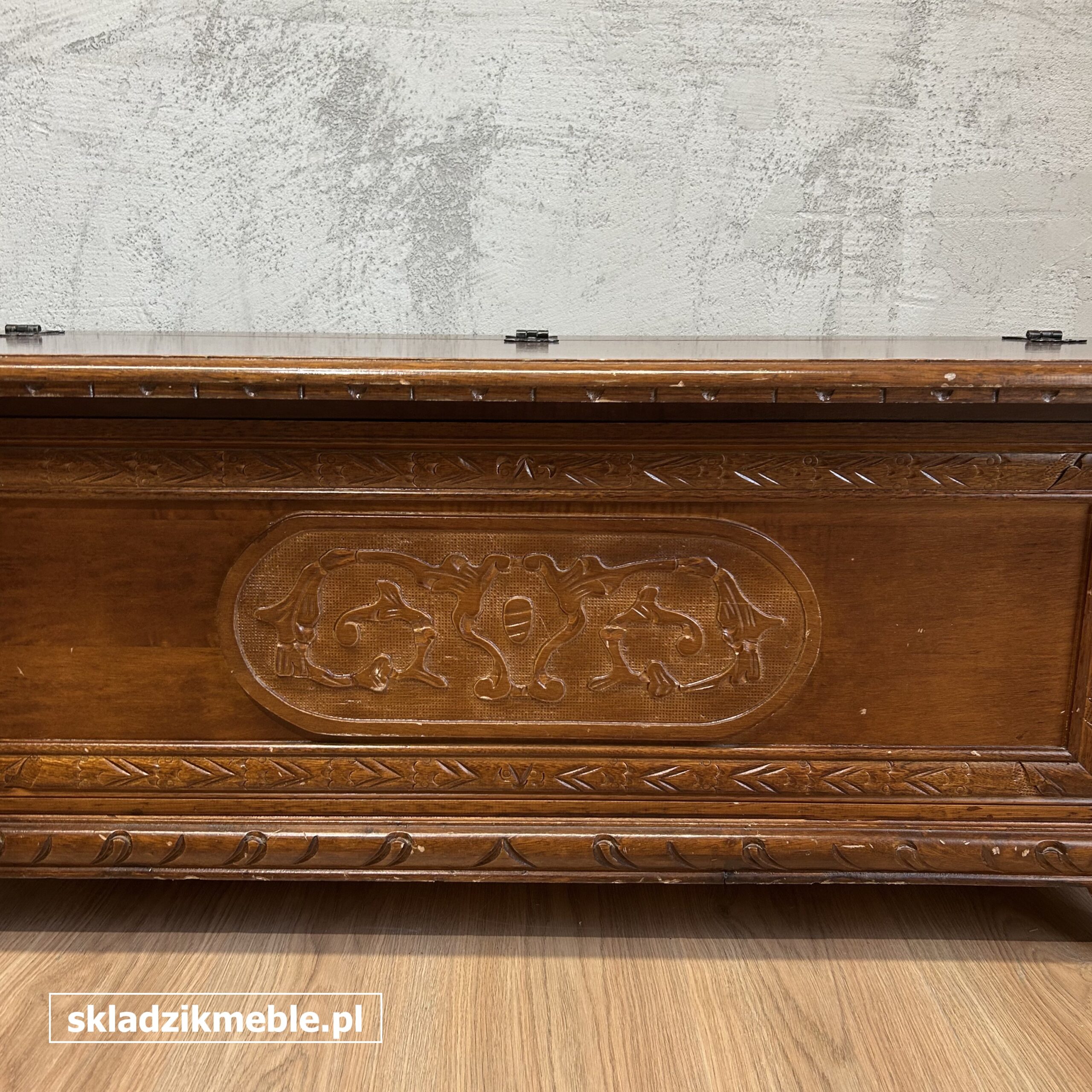 191025 RUSTYKALNA SKRZYNIA, KUFER, SIEDZISKO ZE SCHOWKIEM - obrazek 12