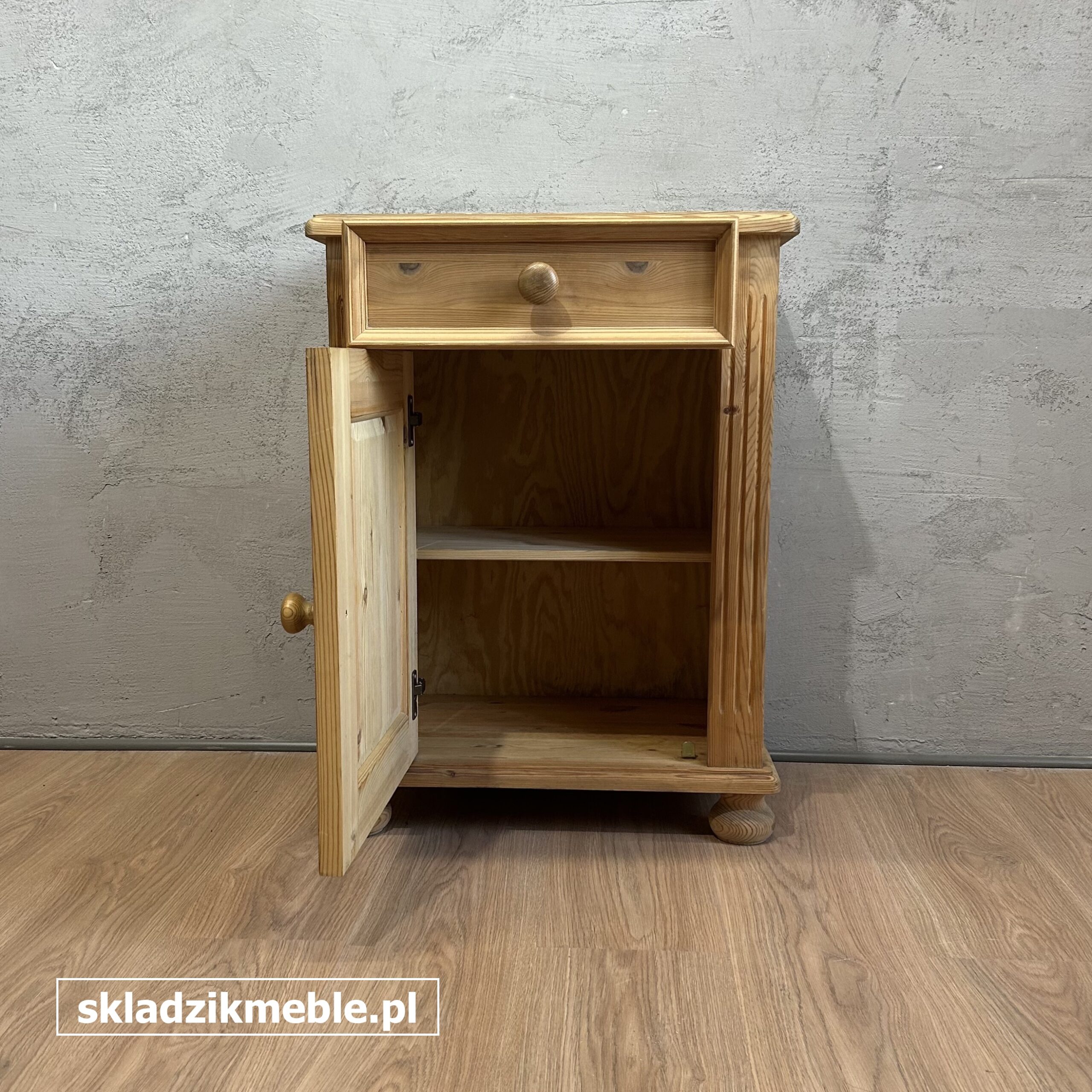 201025 MAŁA KOMODA, SZAFKA NOCNA, NAKASTLIK - obrazek 5