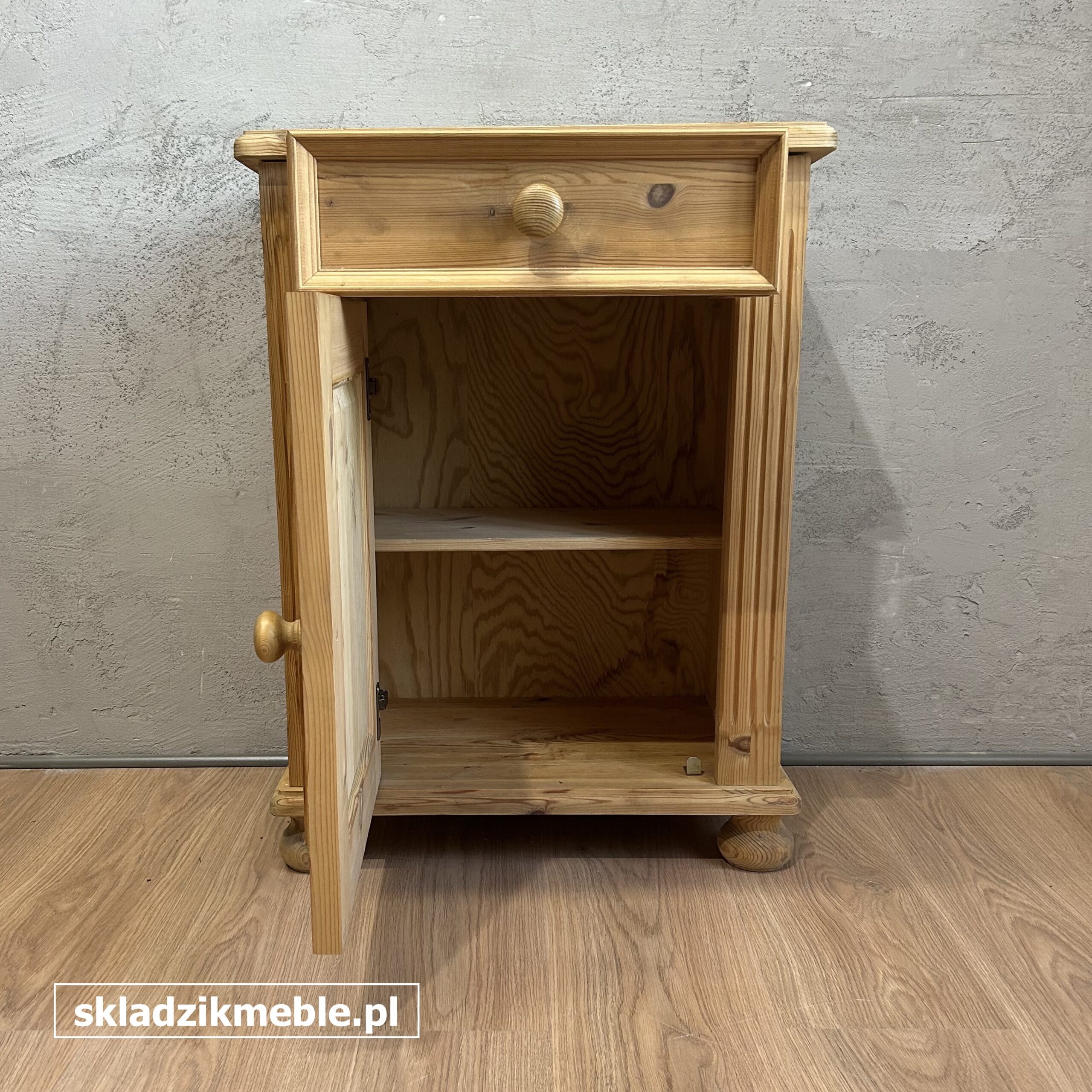 201025 MAŁA KOMODA, SZAFKA NOCNA, NAKASTLIK - obrazek 14