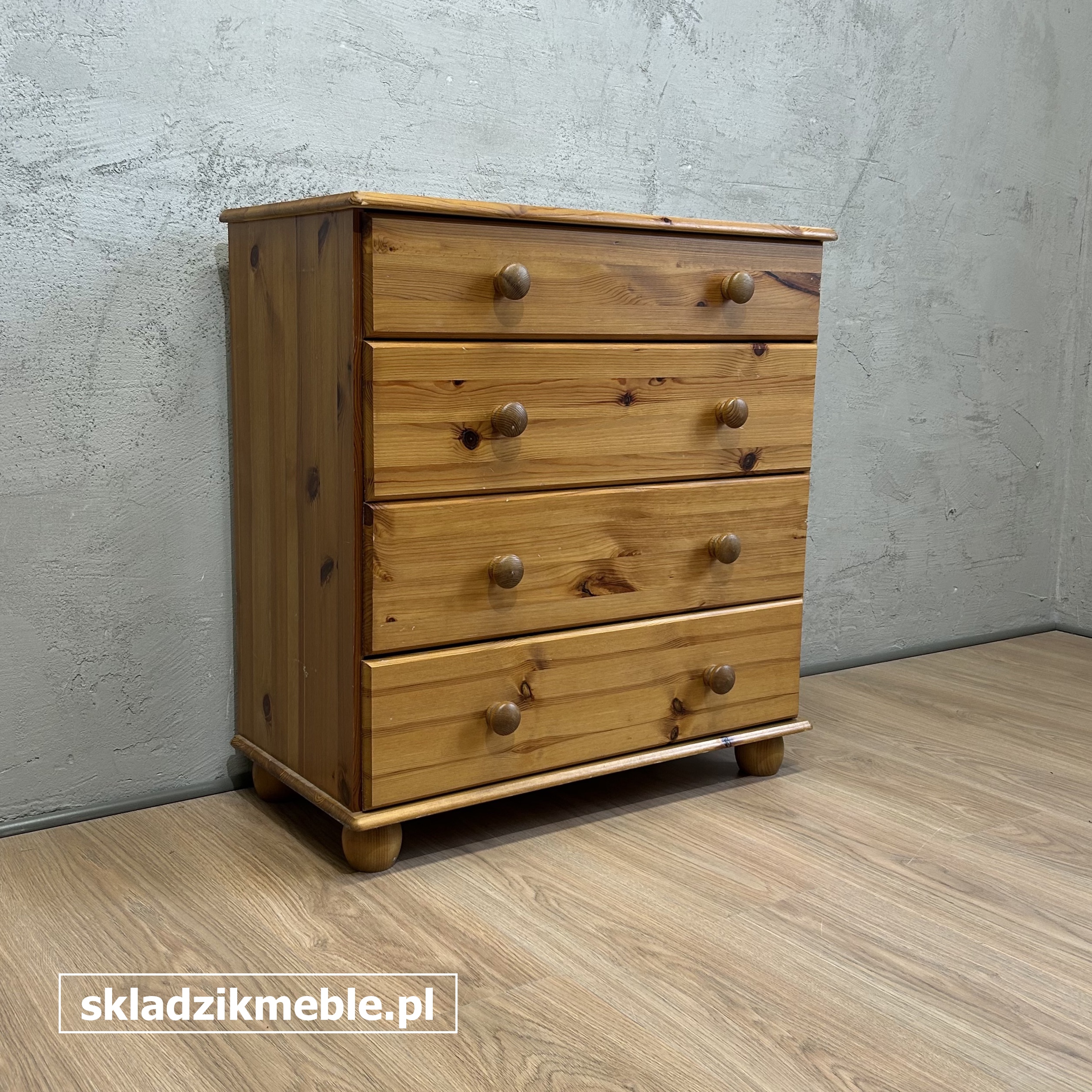 291025 MAŁA KOMODA SOSNOWA Z CZTEREMA SZUFLADKAMI - obrazek 5