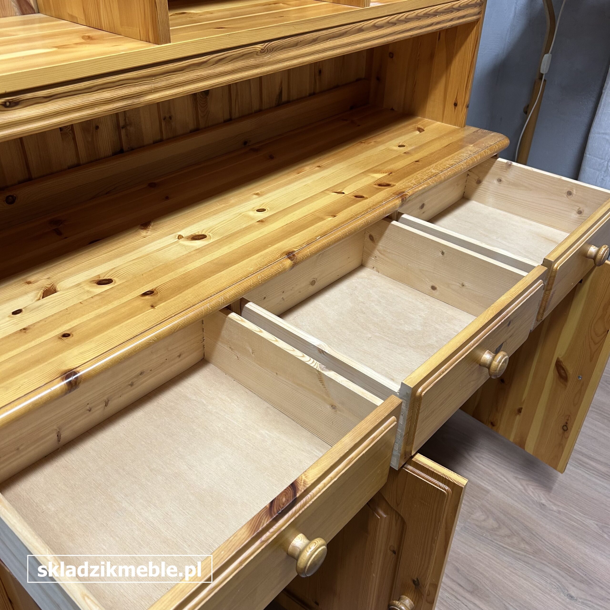 031225 KREDENS SOSNOWY, CIEKAWY, NIESPOTYKANY EGZEMPLARZ - obrazek 7