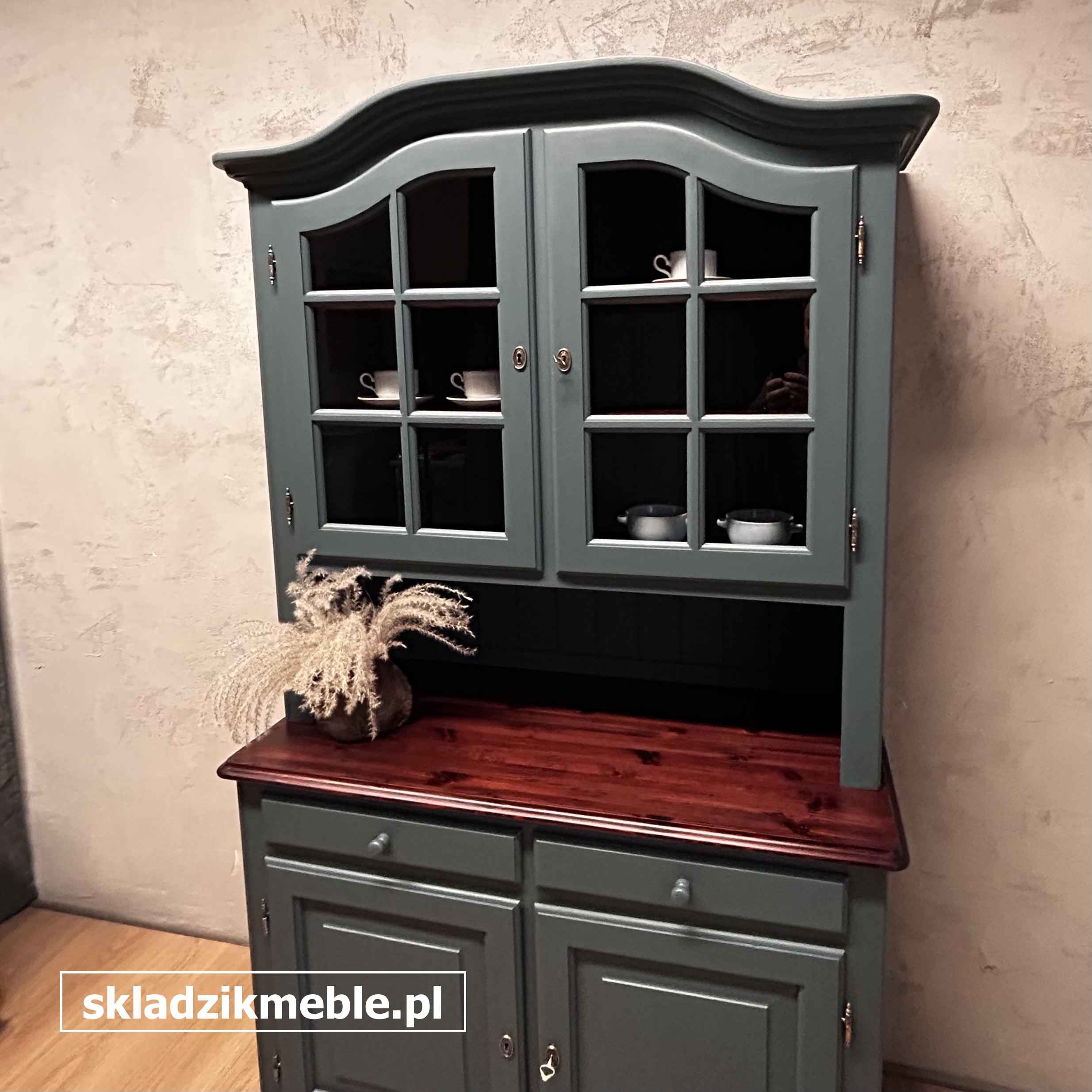 110126 KREDENS W KOLORZE MORSKIEGO GRANATU PO KOMPLEKSOWEJ METAMORFOZIE - obrazek 5