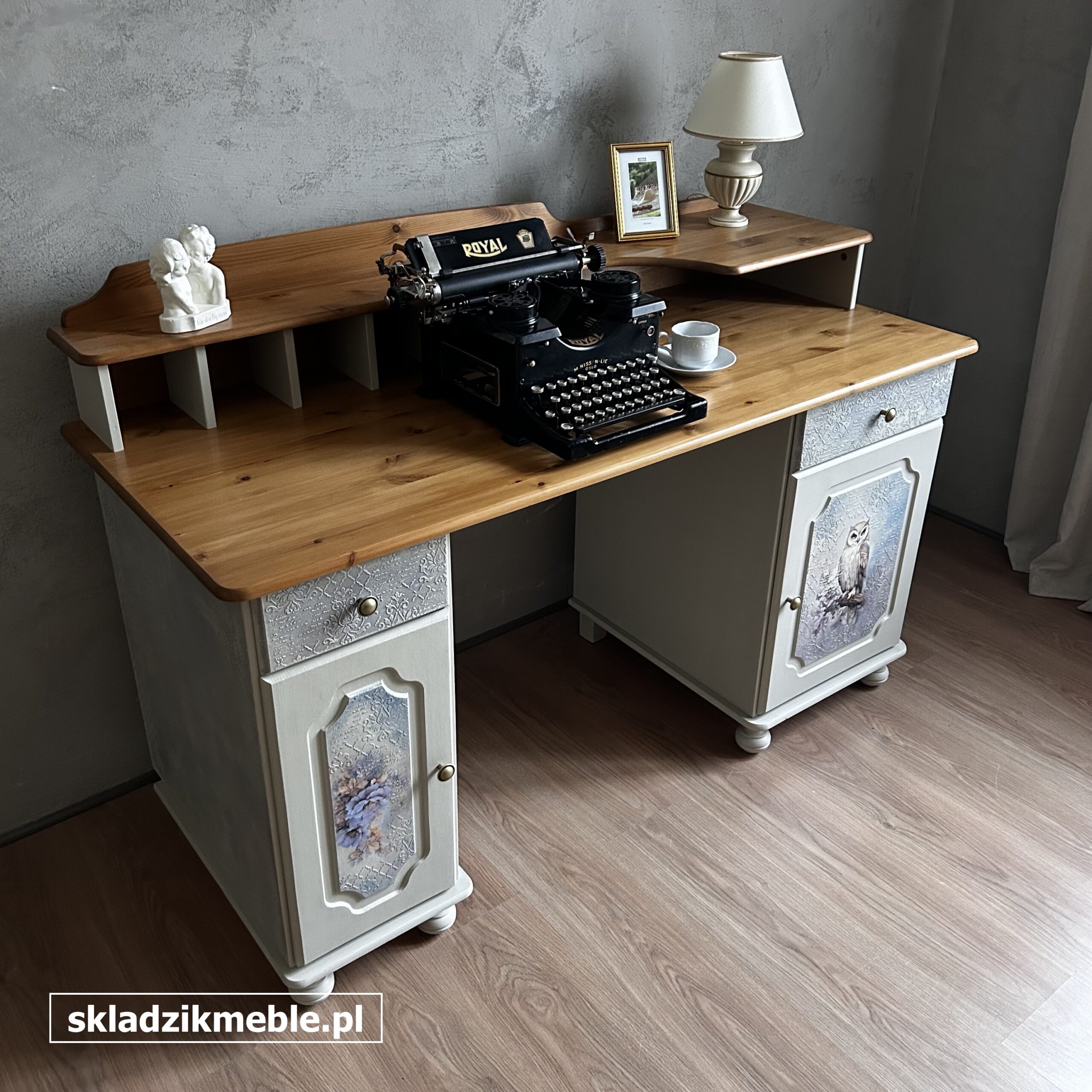 120126 BIUROKO SOSNOWE „SOWA” Z NADSTAWKĄ PO METAMORFOZIE - obrazek 4