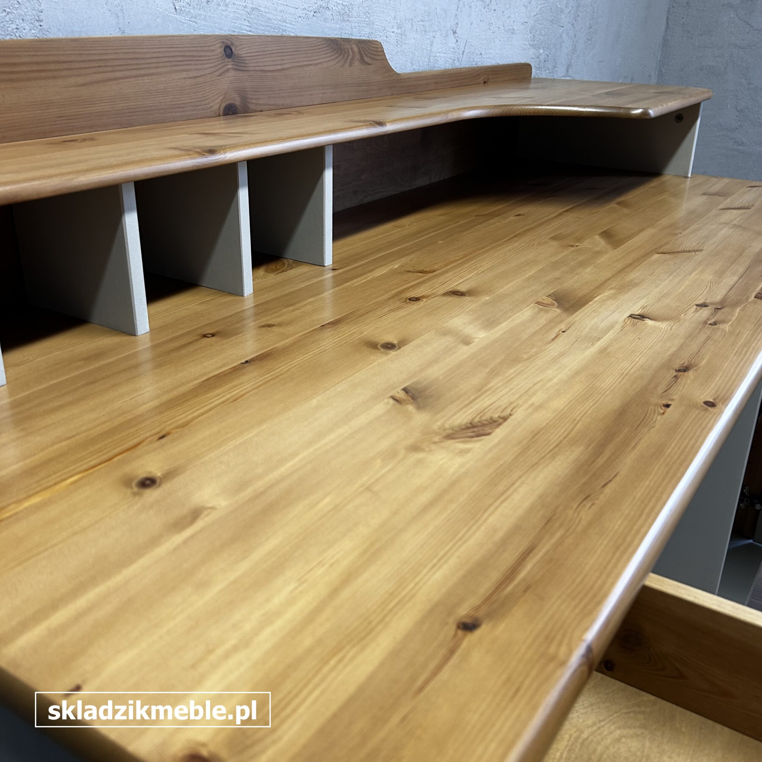 120126 BIUROKO SOSNOWE „SOWA” Z NADSTAWKĄ PO METAMORFOZIE - obrazek 13